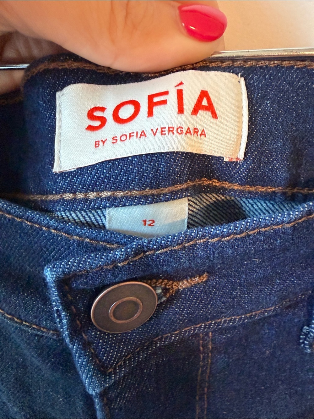 ⚡️NWT Sofia by Sofia Vergara Dark Indigo Flare High-Rise Jeans - Picture 3 of 5